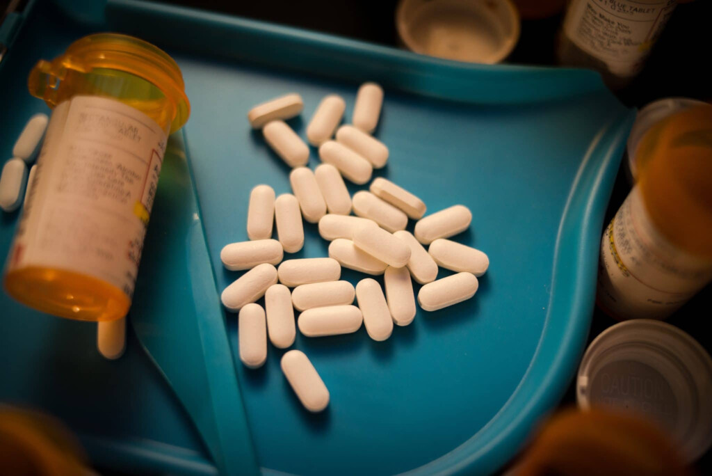 Opioids What Are They And What Do They Do Opioid Help